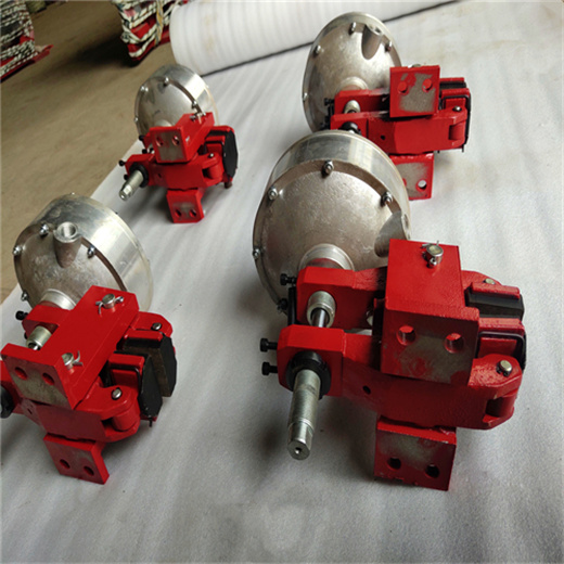 什么是鉗盤式制動器？